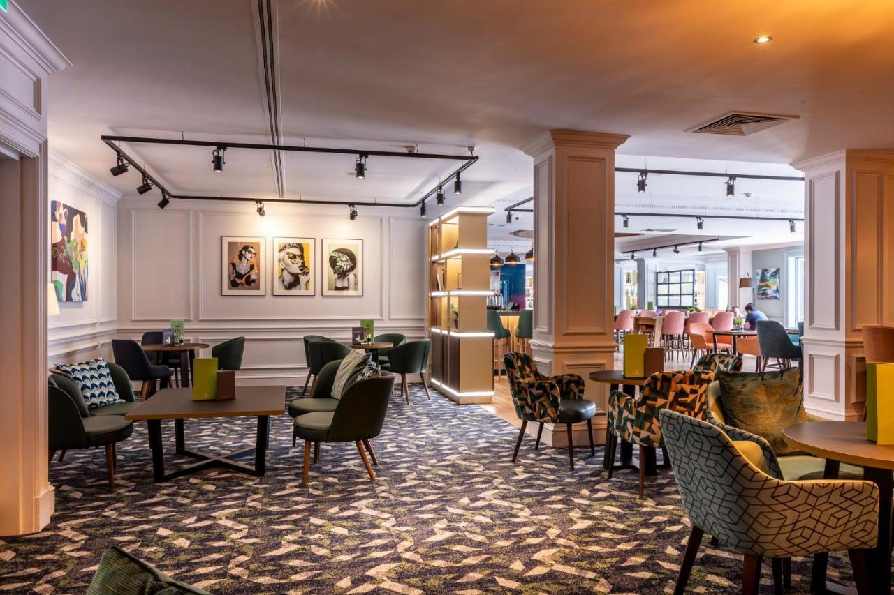 Holiday Inn Guildford By Ihg Eksteriør billede