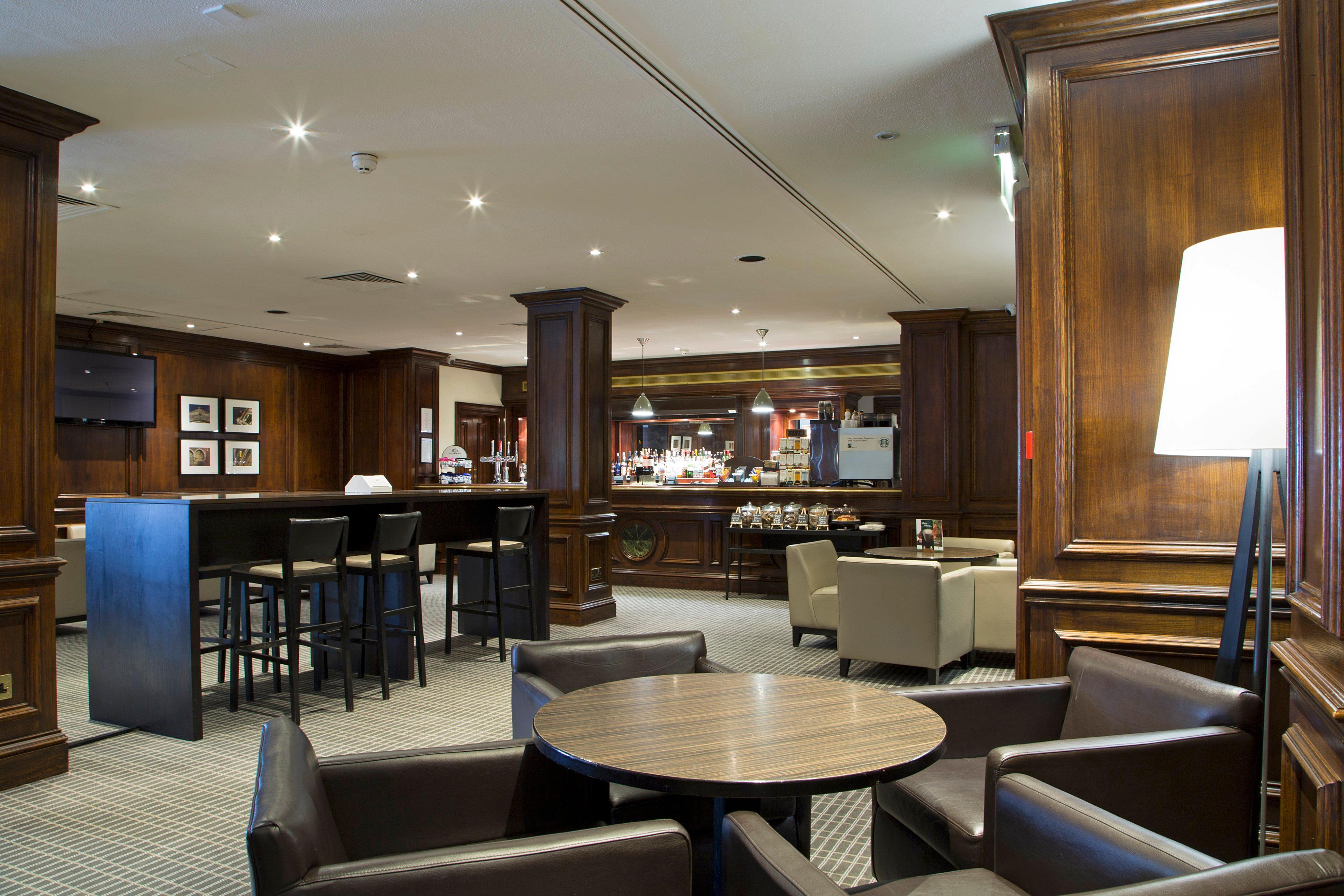 Holiday Inn Guildford By Ihg Eksteriør billede